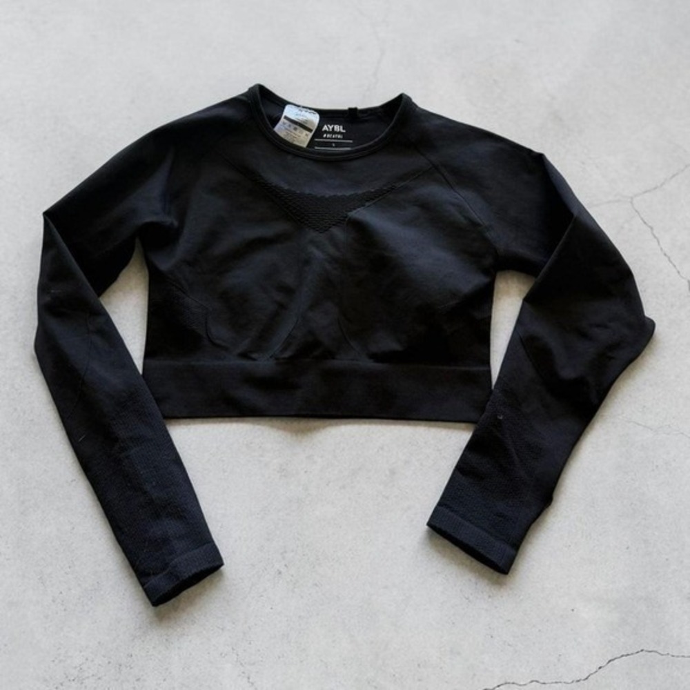 AYBL Empower Seamless Long Sleeve Crop Top Black Size L